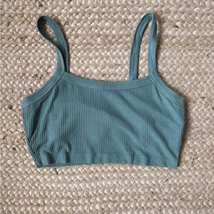 ALO YOGA Ribbed Crop Top size Small